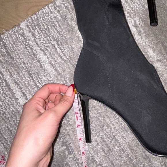 NWOT Zara Black Pointed Toe Booties - Picture 5 of 6